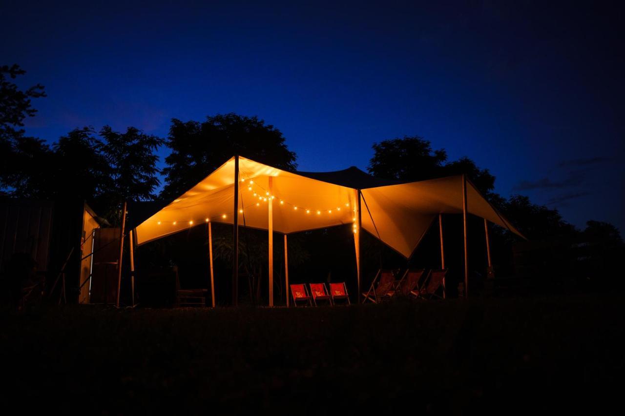 Camping @ Nogometni Golf Ljubljana Ξενοδοχείο Εξωτερικό φωτογραφία